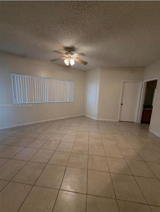 2445 SW 18th Ter 215, Fort Lauderdale, Floride 33315, États-Unis