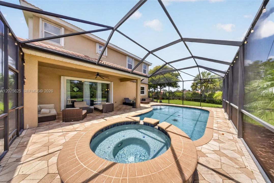 North Fort Myers, Florida 33903, USA