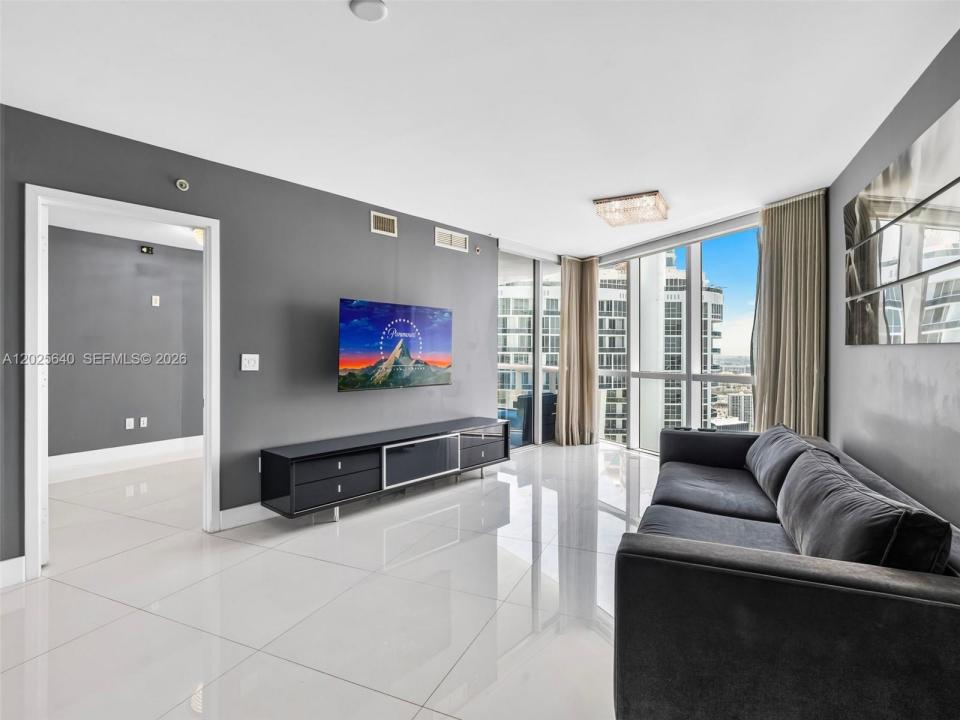 18201 Collins Ave 5303, Sunny Isles Beach, Florida 33160, Stati Uniti