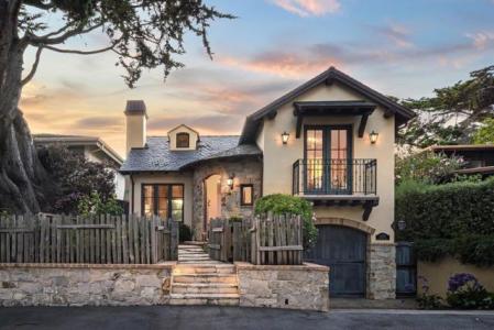 Isabella Avenue, Carmel, קליפורניה 93923, ארצות הברית של אמריקה 