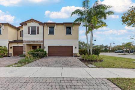 4622 Belgian Lane, Davie, Florida 33314