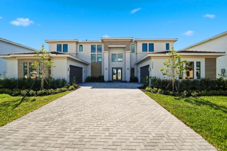 7738 Longchamp Lane, Lake Worth, Florida 33449, USA