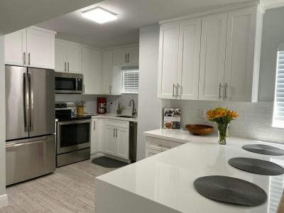 1750 NE 191st Street 223f-4, Miami, Floride 33179, États-Unis