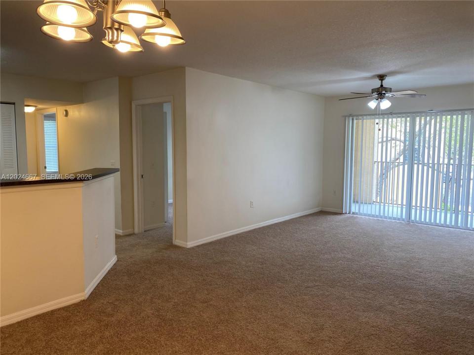 4151 San Marino Blvd 207, West Palm Beach, Floride 33409, États-Unis