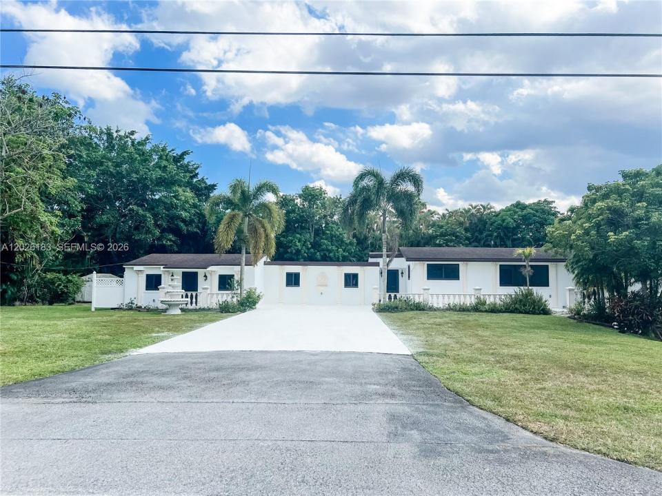 12200 NW 20th Ct, Plantation, Florida 33323, USA