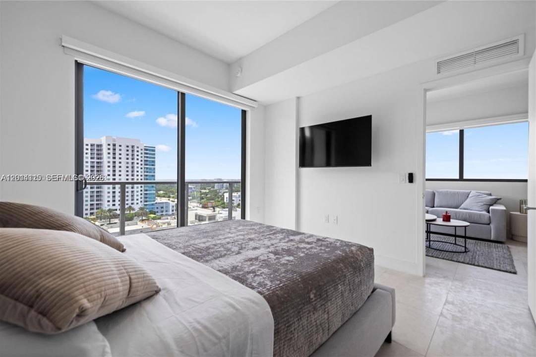 239 SW 9th St 1502, Miami, 플로리다 33130, 미국
