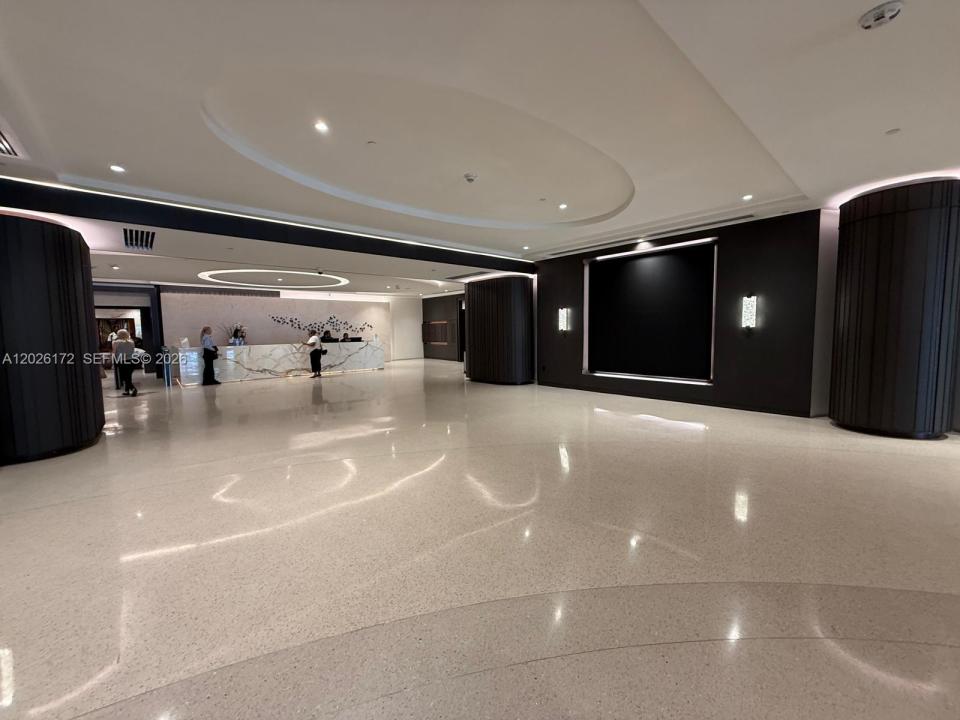 1717 N Bayshore Dr A-1253, Miami, فلوريدا 33132, الولايات المتحدة
