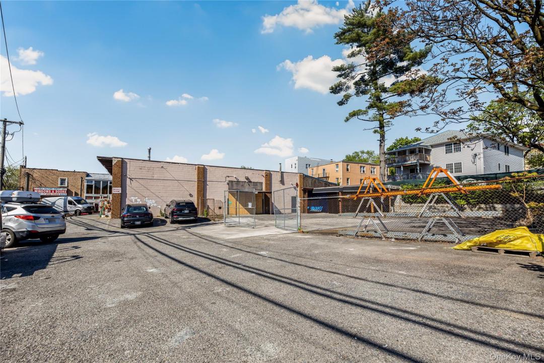 624 Saw Mill River Road, Yonkers, نيويورك 10710, الولايات المتحدة