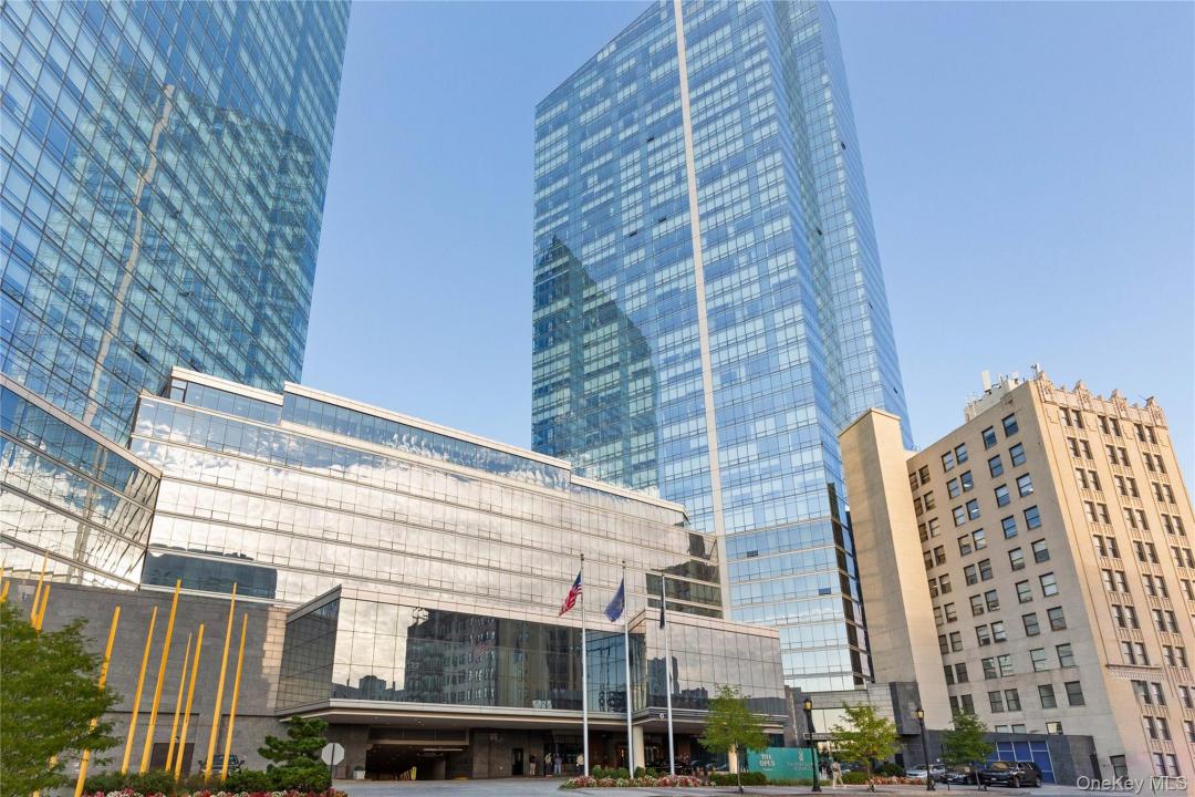 1 Renaissance Square, White Plains, New York 10601, USA