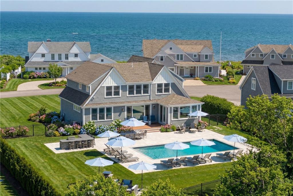 1048 Ocean Road Road, Narragansett, Rhode Island 02882, USA