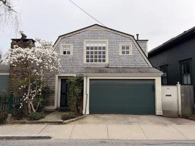 107 John Street, Newport, Rhode Island 02840, USA