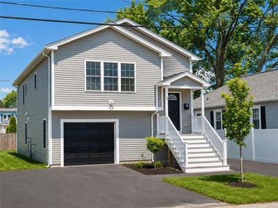 63 Balch Street, Pawtucket, Rhode Island 02861, USA