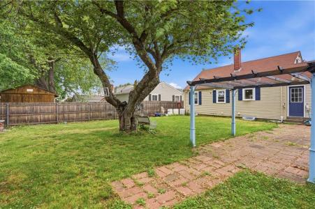 143 Balch Street, Pawtucket, Rhode Island 02861, USA