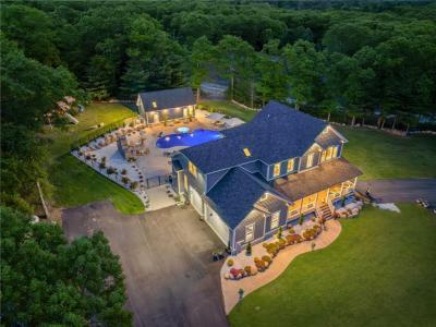 120 Stubble Brook Road, West Greenwich, Rhode Island 02817, USA