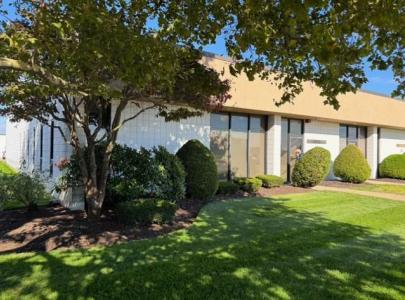 205 Hallene Street, Warwick, Rhode Island 02886, USA