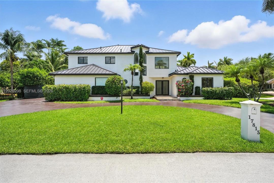 17815 SW 83rd Ct, Palmetto Bay, Florida 33157