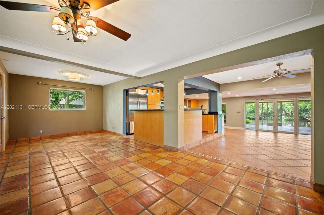 4512 SW 37th Ave, Dania Beach, Florida 33312, USA