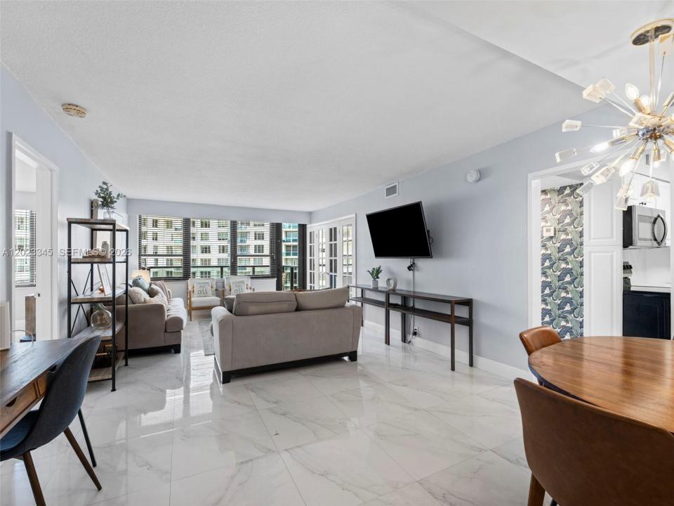5225 Collins Ave 1509, Miami Beach, Florida 33140, Stati Uniti