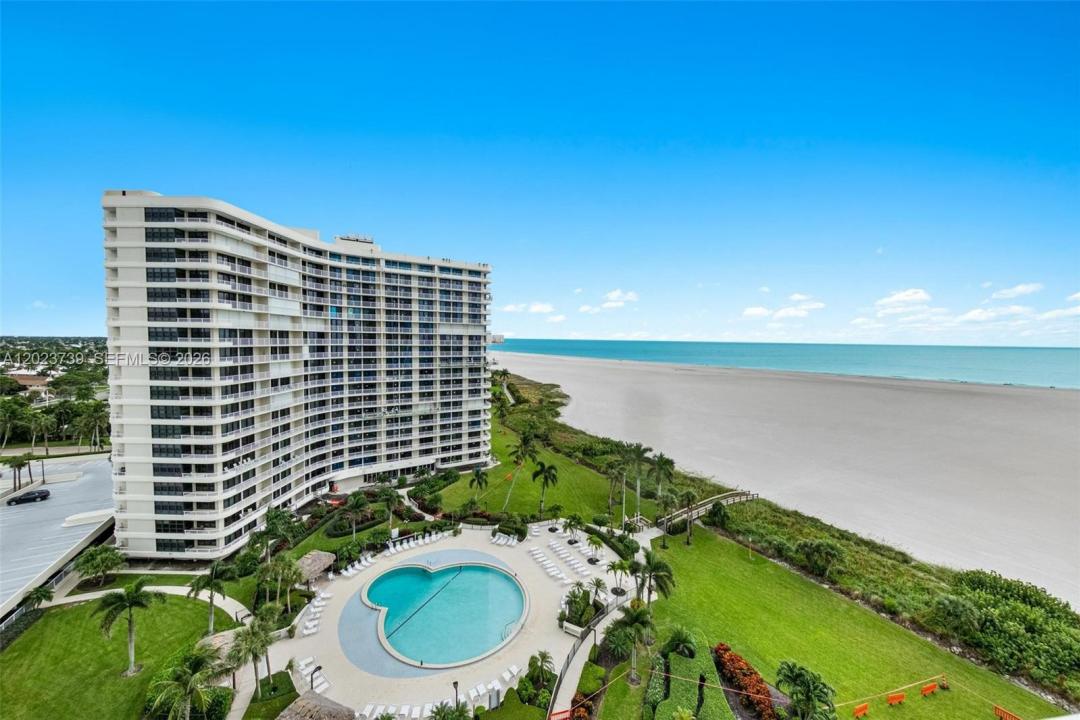 320 seaview court 2-1207, Floride 34145, États-Unis