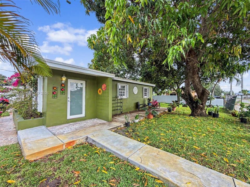 1901 NW 153rd St, Miami Gardens, Floride 33054, États-Unis
