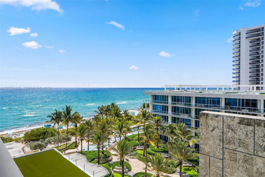 6801 Collins Ave 708, Miami Beach, Florida 33141, USA