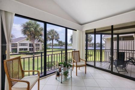 10411 SE Terrapin Place 203, Jupiter, Florida 33469, USA