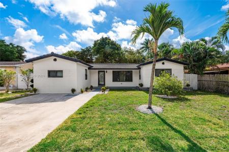 537 S 29th Ct, Hollywood, Florida 33020, USA