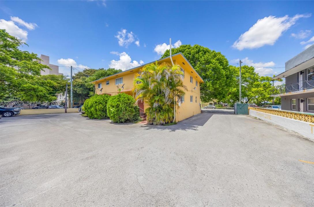 840 NW 4th St, Miami, Floride 33128, États-Unis