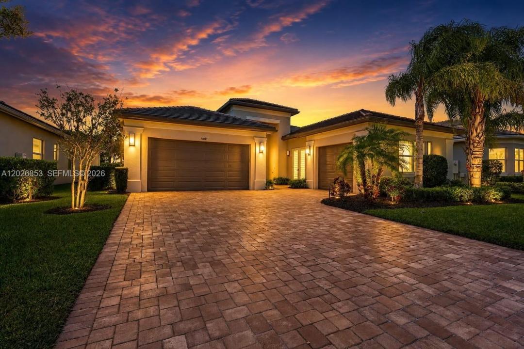 11087 SW Ivory Springs Ln, Port St. Lucie, Florida 34987, USA