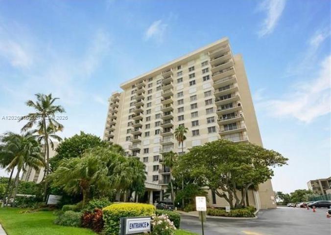 1900 S Ocean Blvd 14P, Lauderdale By The Sea, Florida 33062, USA