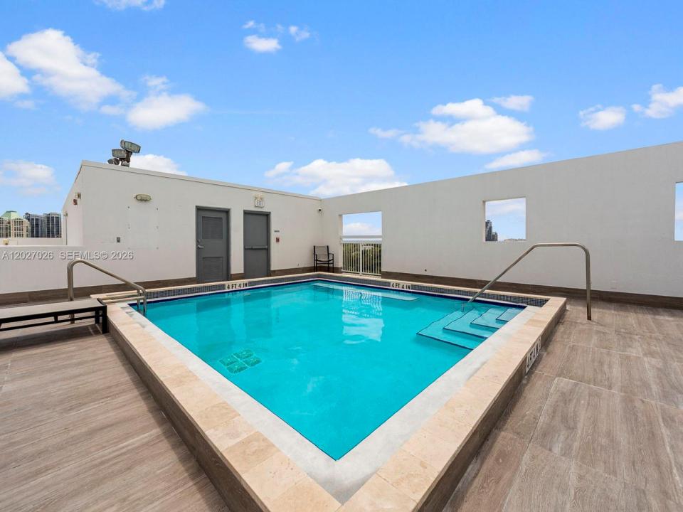 2740 SW 28th Ter 508, Miami, Floride 33133, États-Unis