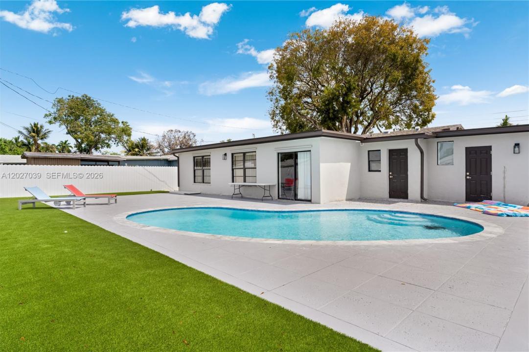 7051 Tyler St, Hollywood, Floride 33024, États-Unis