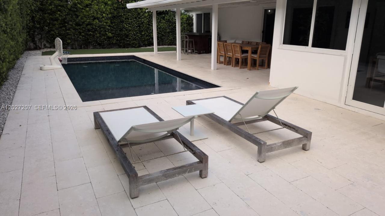 665 Allendale Rd, Key Biscayne, Florida 33149, USA
