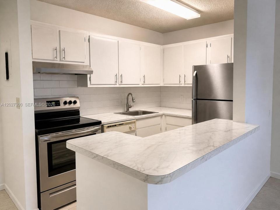 15540 SW 80th St D-304, Miami, Floride 33193, États-Unis
