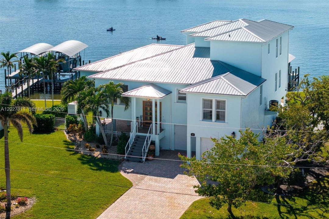3807 San Carlos DR, Florida 33956