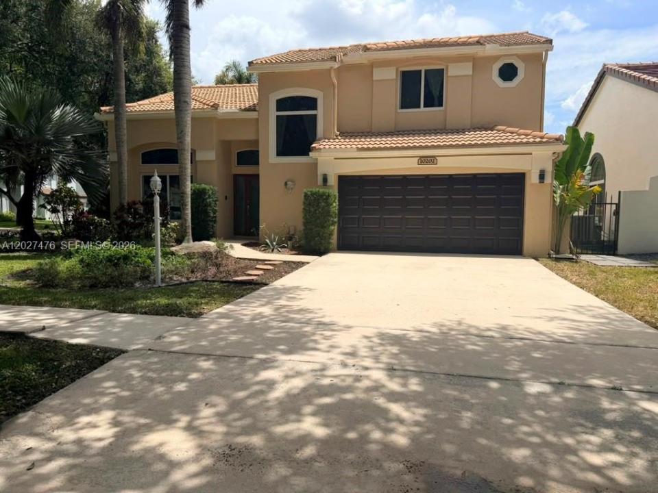10202 Caracas St, Cooper City, Florida 33026, USA
