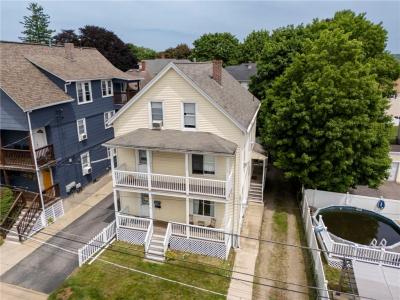 32 Vine Street, Woonsocket, Rhode Island 02895, USA