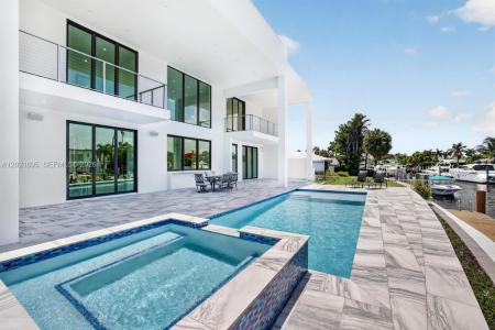 2751 NE 22nd Ct, Pompano Beach, Floride 33062, États-Unis