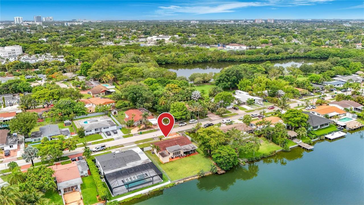 2501 NE 209th Ter, Miami, Florida 33180, Stati Uniti