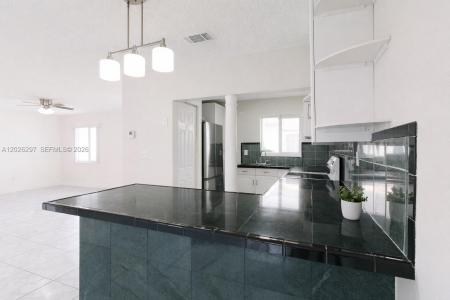 601 SW 116th ct, Sweetwater, Floride 33174, États-Unis