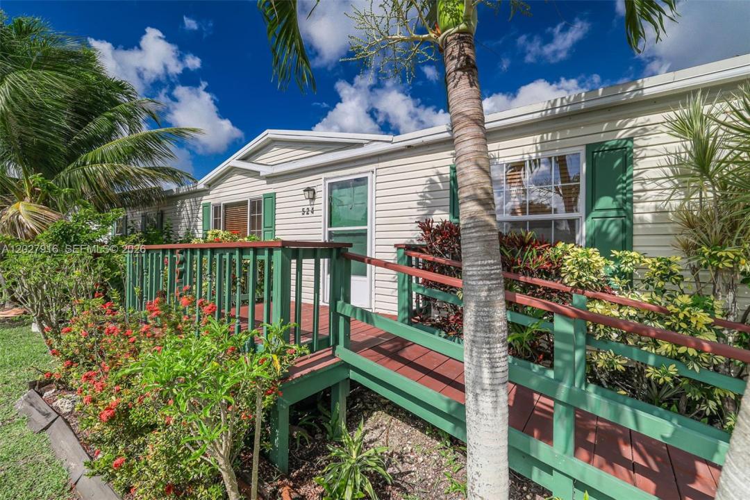 19800 SW 180 avenue #524, Miami, Floride 33187, États-Unis