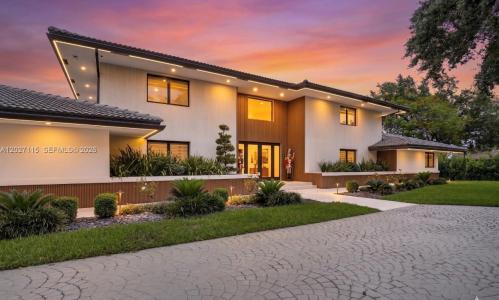 12111 NW 5th Ct, Plantation, Florida 33325, USA