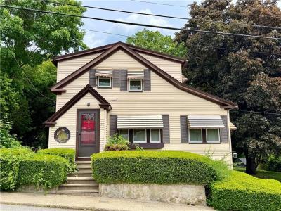 59 Clyde Street, West Warwick, Rhode Island 02893, USA