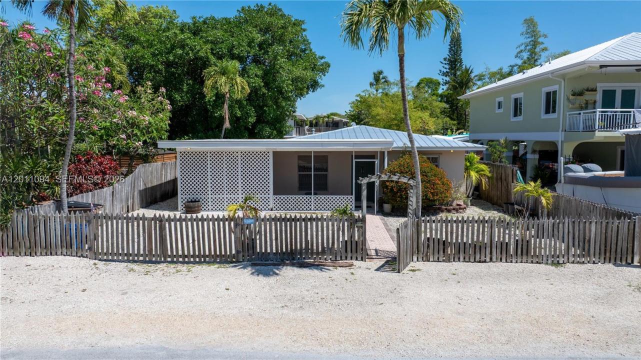 56 SE Marlin Ave, Key Largo, Florida 33037, USA