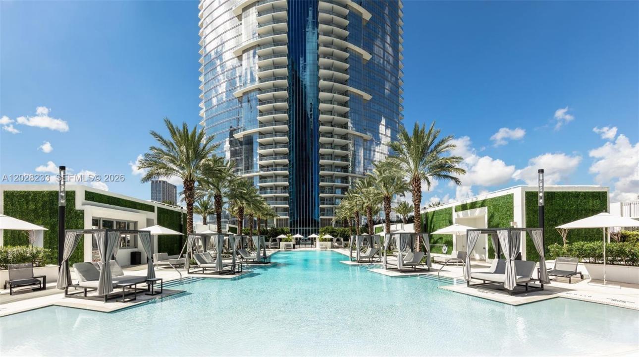 851 NE 1st Ave 4107, Miami, Floride 33132, États-Unis