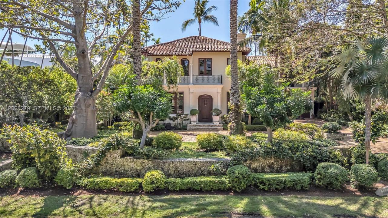 3462 N Moorings Way, Miami, Florida 33133, Stati Uniti