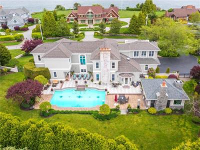 126 Cliff Drive, Narragansett, Rhode Island 02882, USA