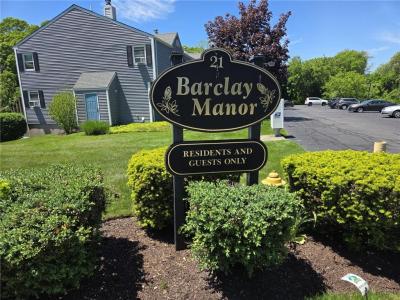 21 Sterling Drive 12, Tiverton, Rhode Island 02878, USA