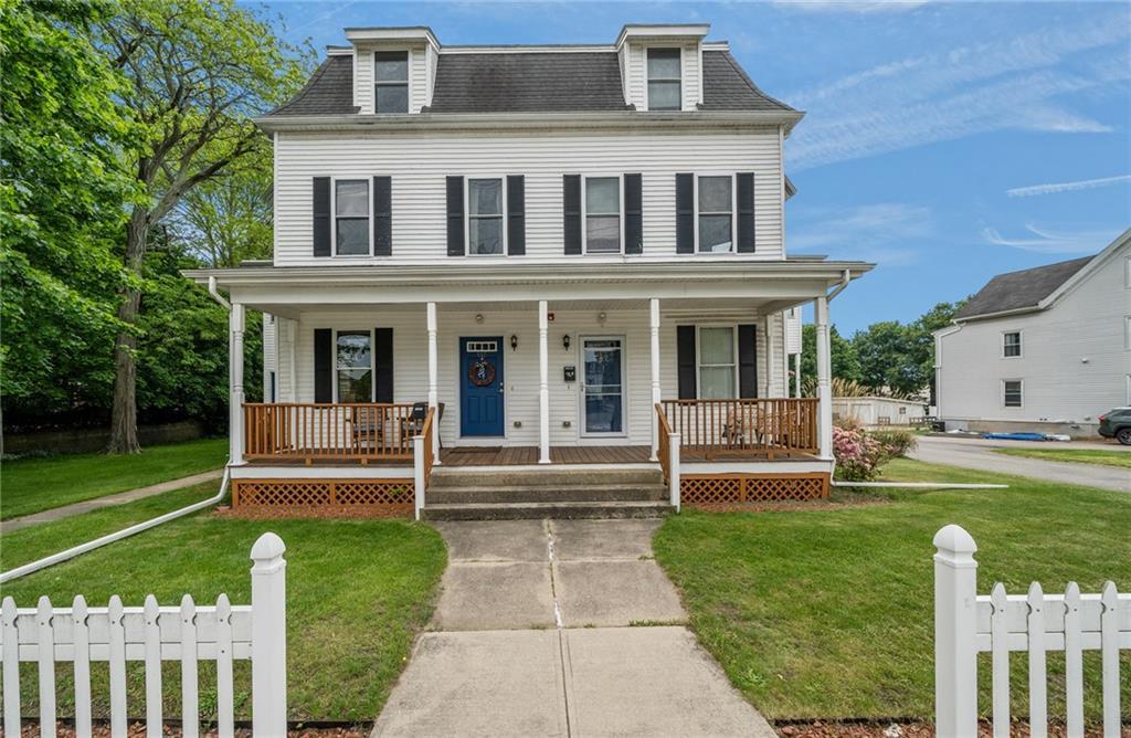 145 High Street C, Westerly, Rhode Island 02891, HOA KỲ