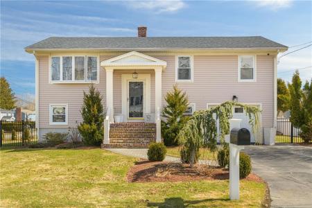 6 Jenkins Street, Bristol, Rhode Island 02809, USA